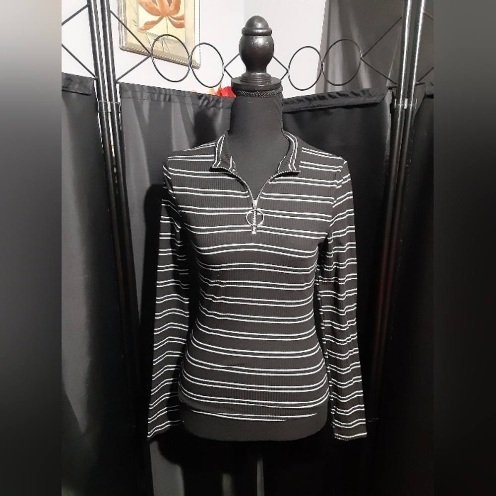 SHEIN Black and White Striped Quarter Zip Sweater Bodycon Women's Small
